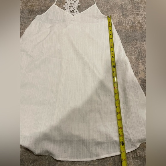 SHEIN White Dress Swim Cover Up Lace Racerback Thin Lightweight Summer ☀️ Sz Med - Picture 8 of 8